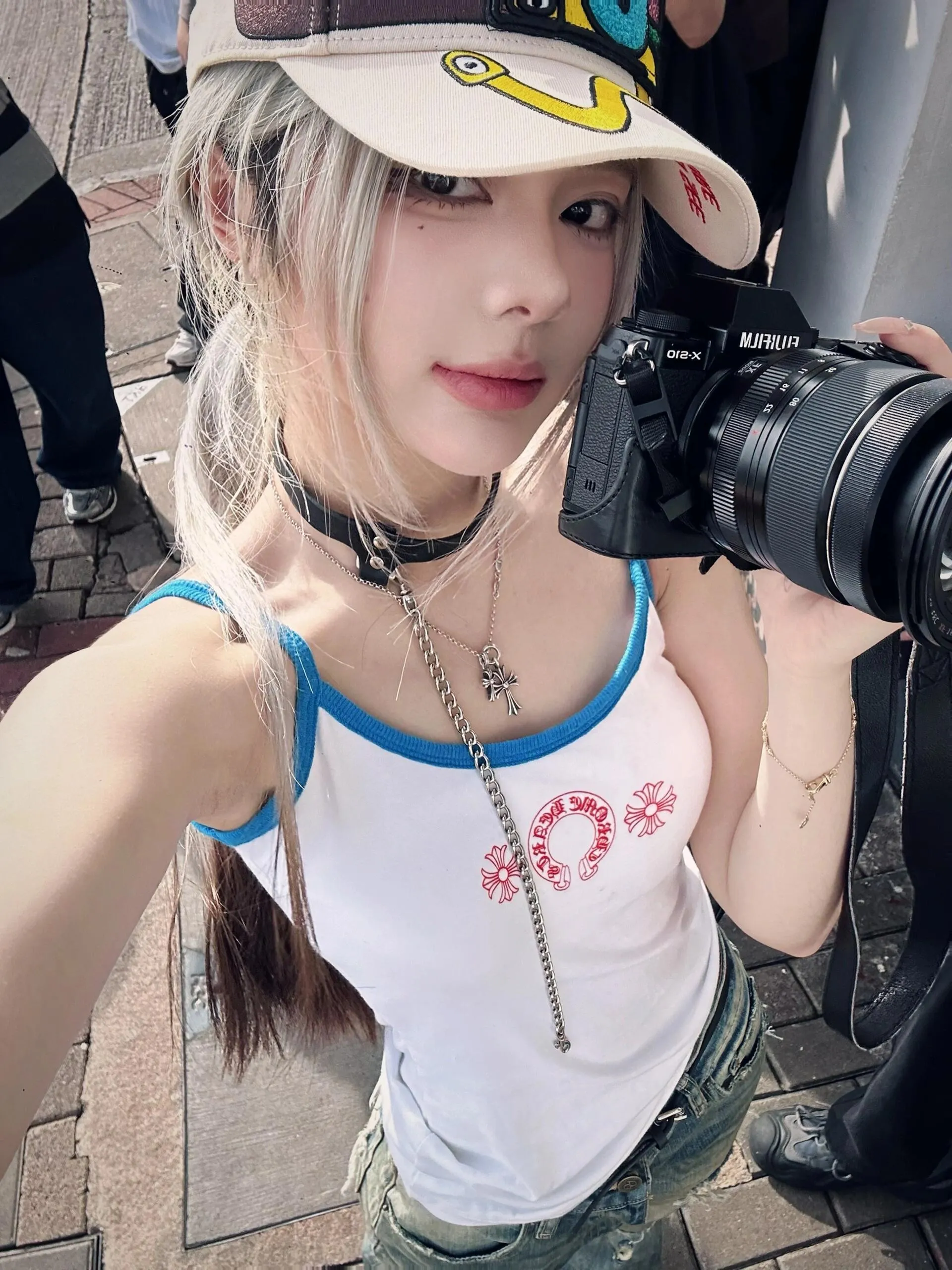 【 】